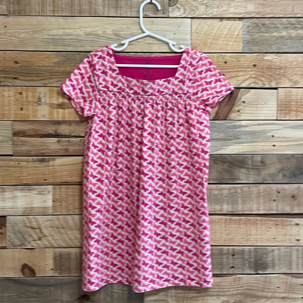 Lands End Girls Dress, Shortsleeved, Square Neck, with a Butterfly Print.